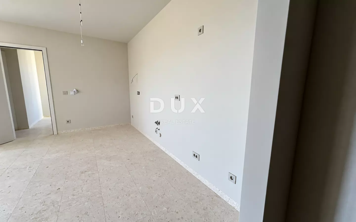 3-bedroom Apartment In Tribunj, Croatia (100,51 M²)