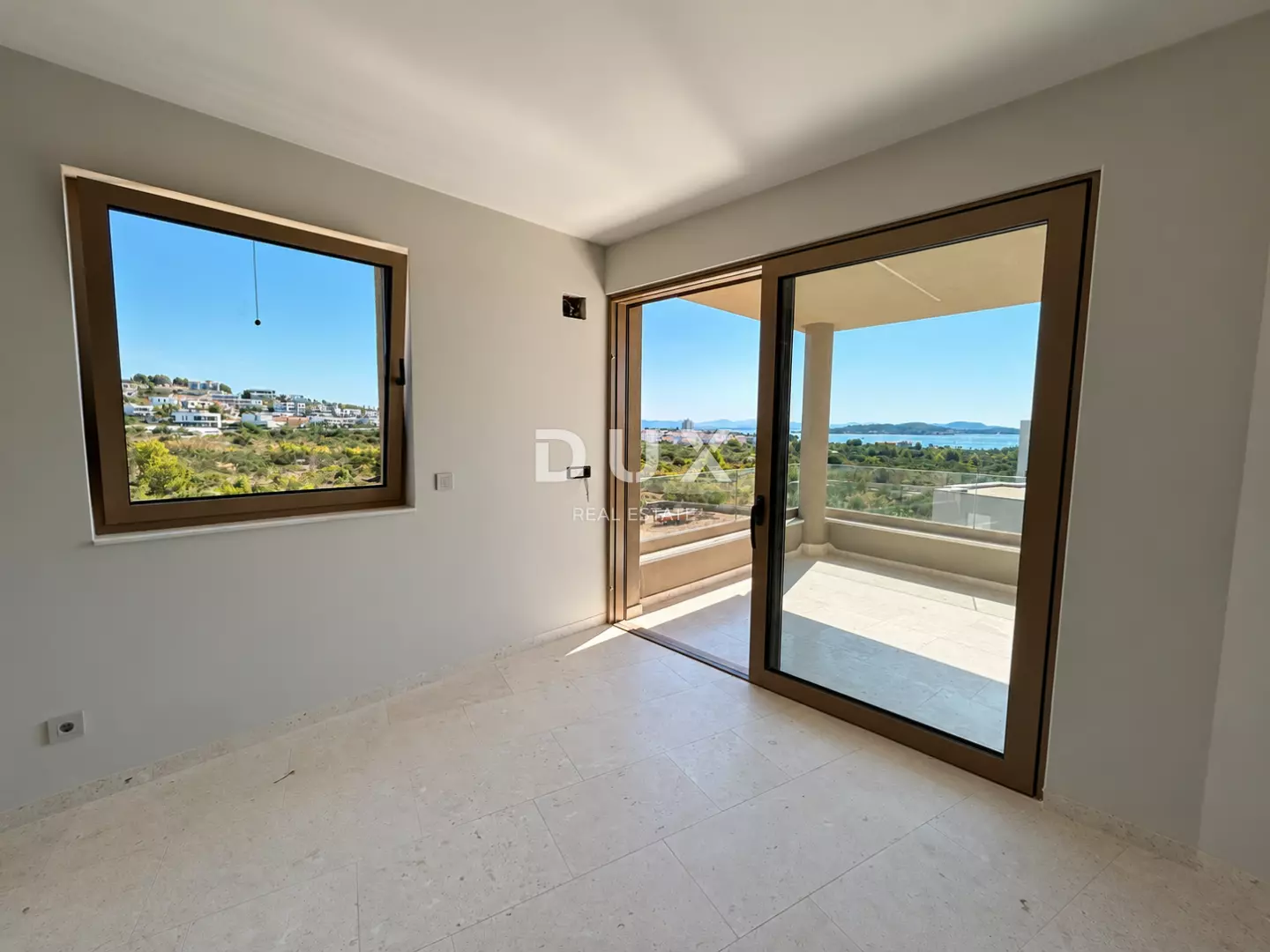 3-bedroom Apartment In Tribunj, Croatia (100,51 M²)