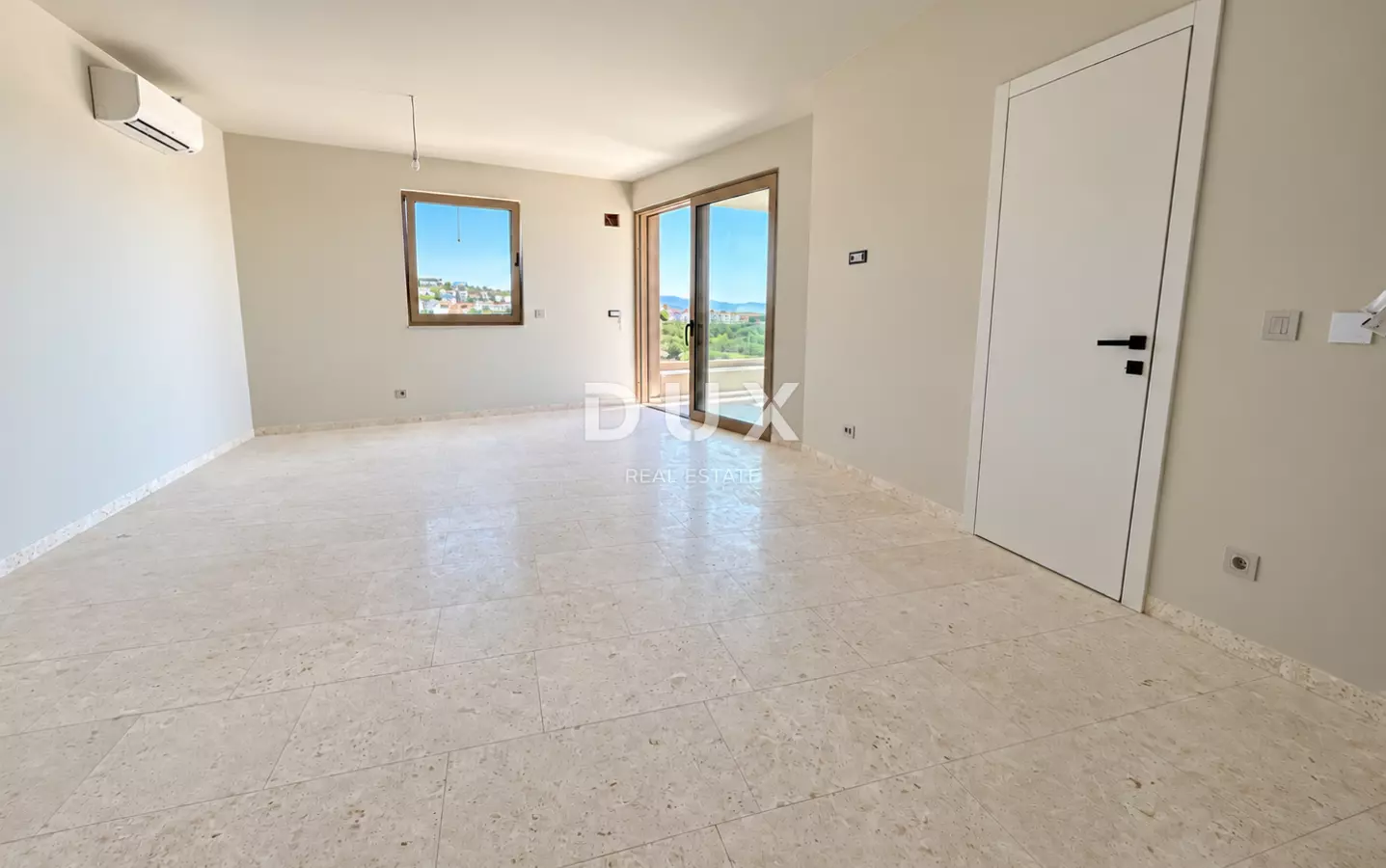 3-bedroom Apartment In Tribunj, Croatia (100,51 M²)