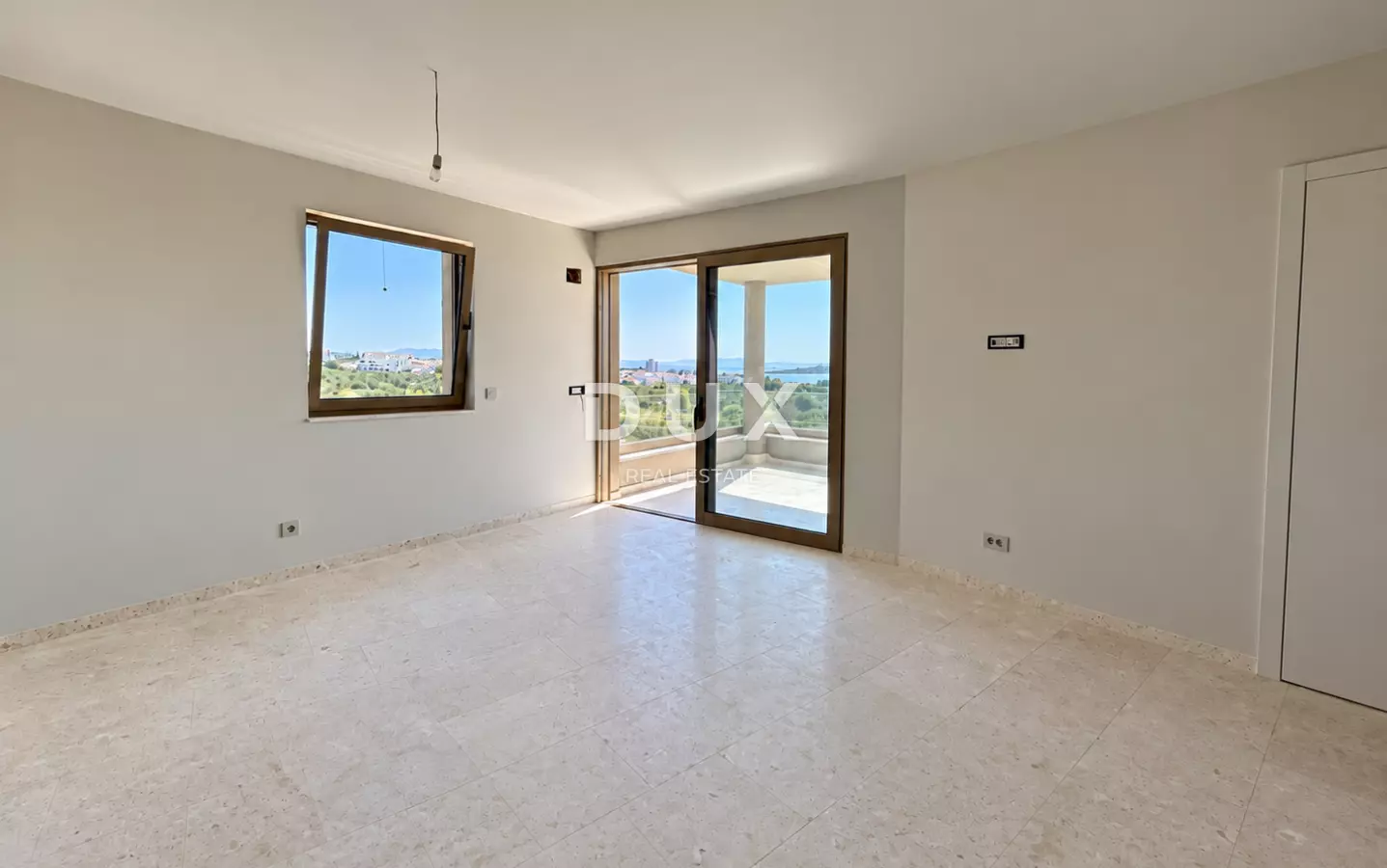 3-bedroom Apartment In Tribunj, Croatia (100,51 M²)