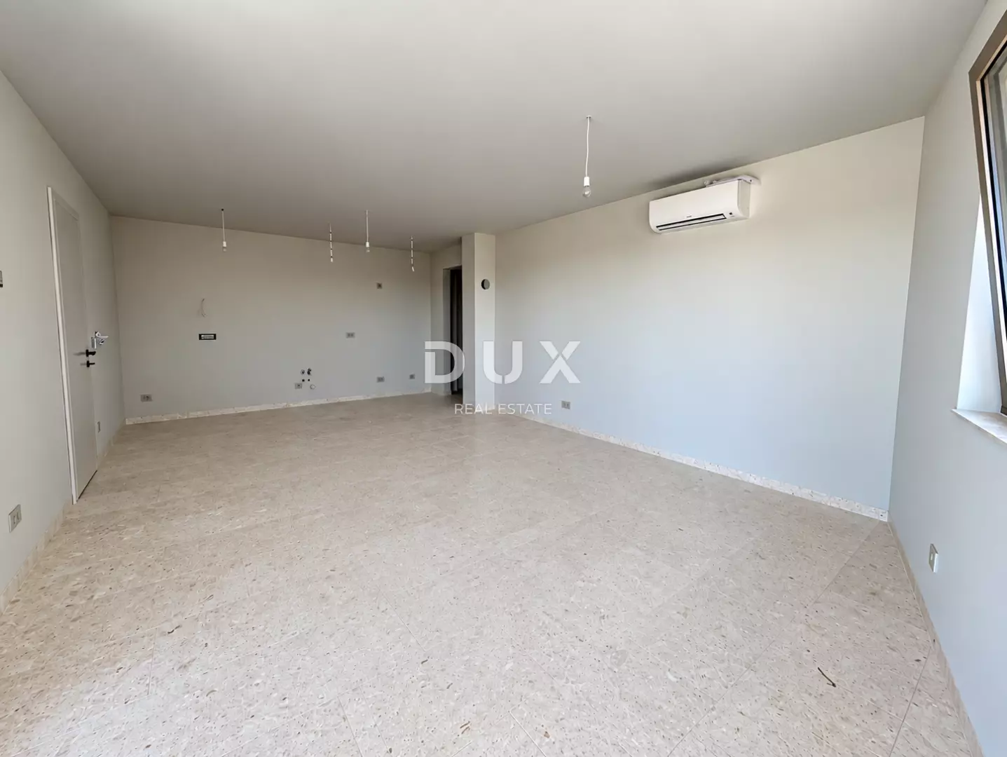 3-bedroom Apartment In Tribunj, Croatia (100,51 M²)