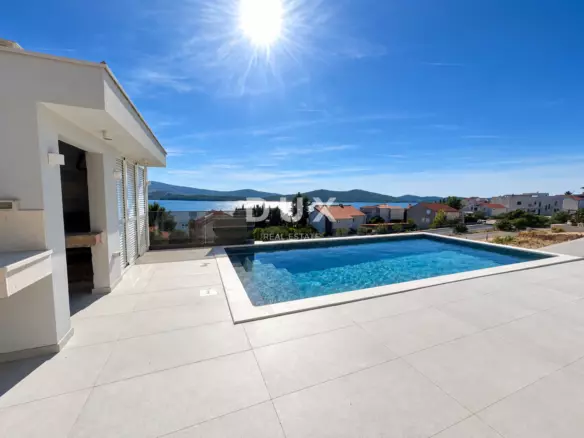 4-bedroom Villa In Žaborić, Croatia (191,07 M²)