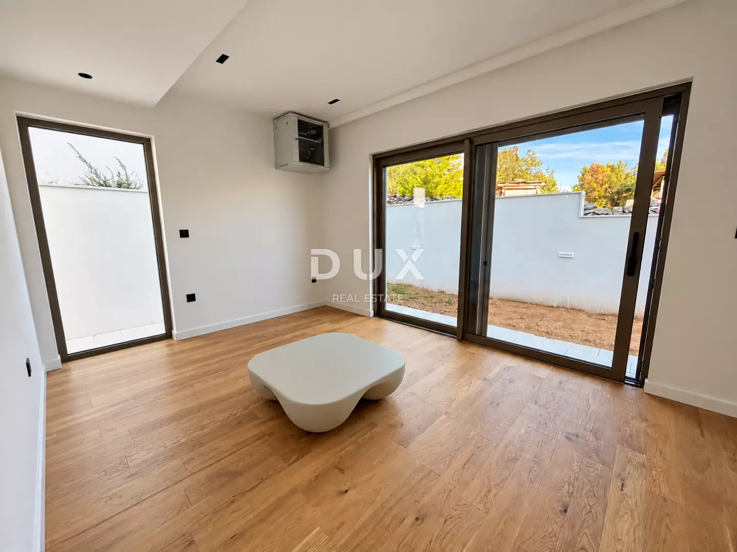 4-bedroom Villa In Žaborić, Croatia (191,07 M²)