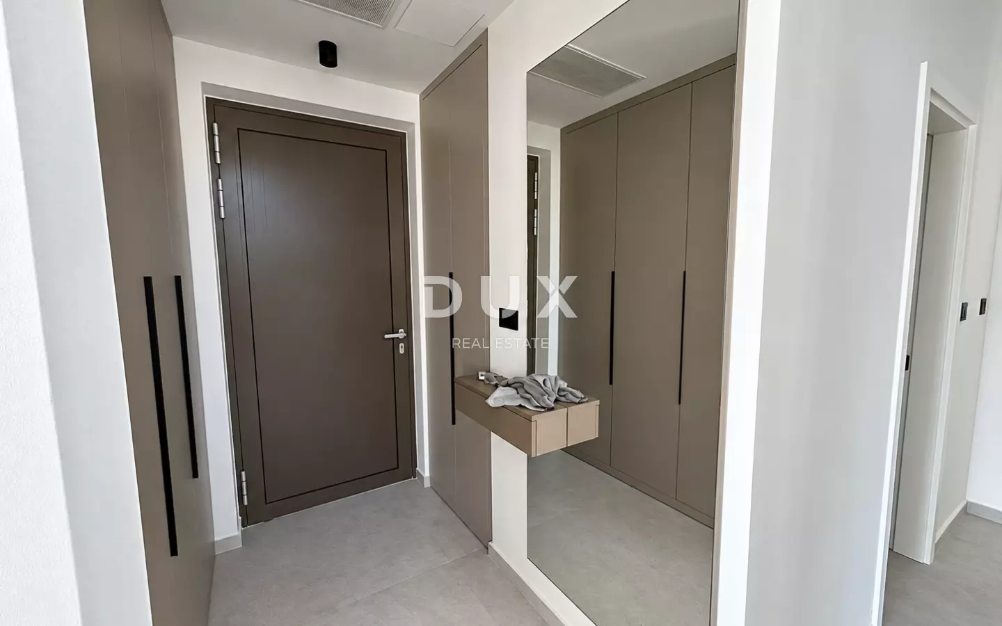4-bedroom Villa In Žaborić, Croatia (191,07 M²)