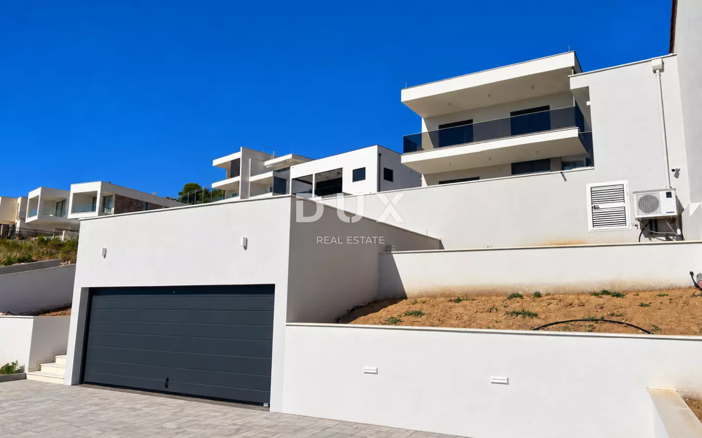 4-bedroom Villa In Žaborić, Croatia (191,07 M²)
