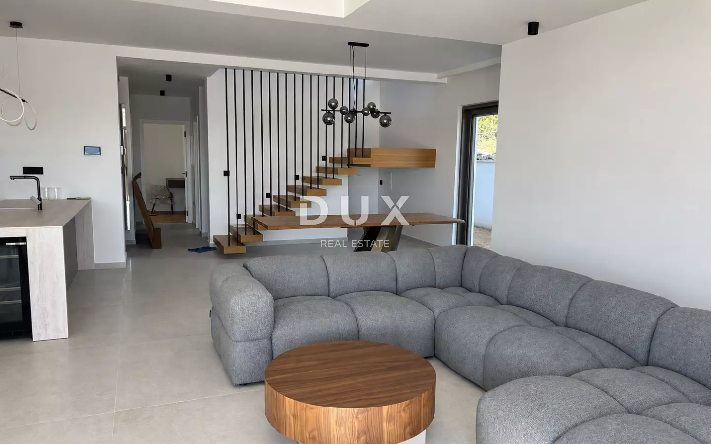 4-bedroom Villa In Žaborić, Croatia (191,07 M²)