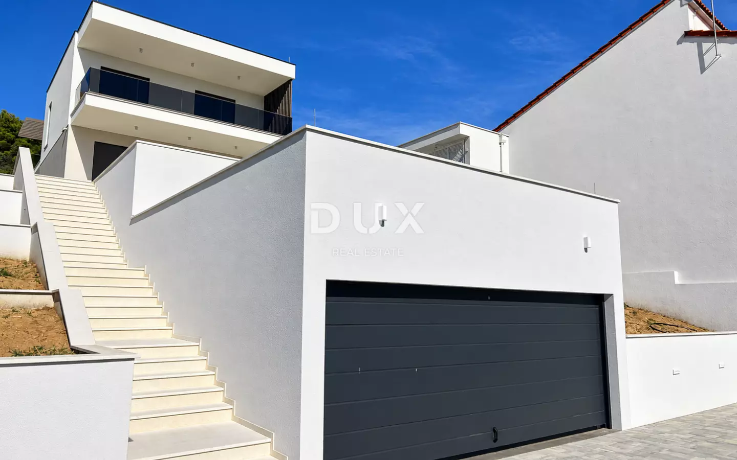 4-bedroom Villa In Žaborić, Croatia (191,07 M²)