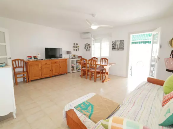 3-bedroom Town House In Torrevieja, Spain (100 M²)