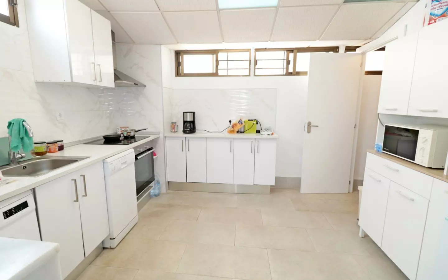 3-bedroom Town House In Torrevieja, Spain (100 M²)