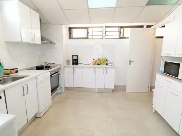 3-bedroom Town House In Torrevieja, Spain (100 M²)