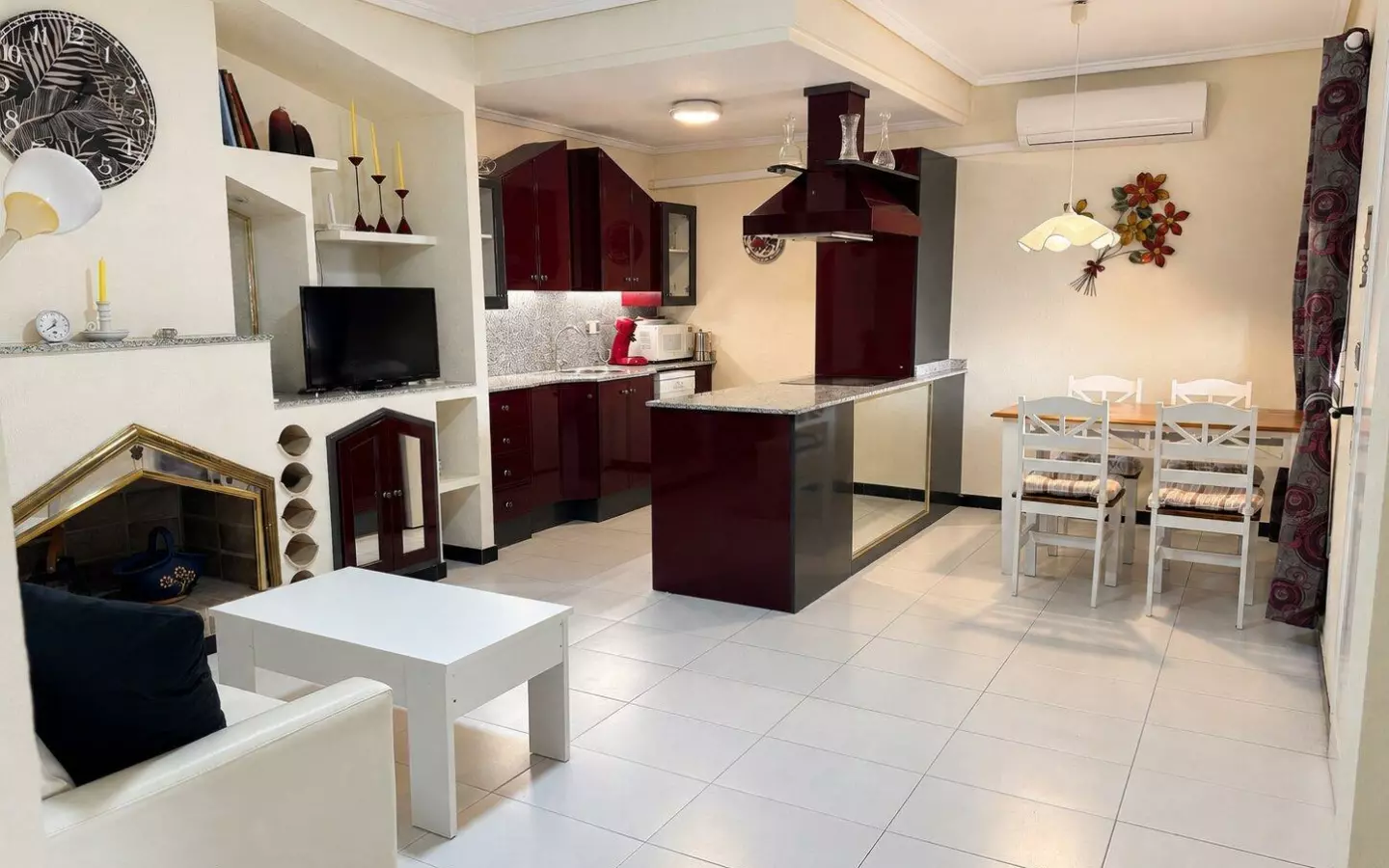 2-bedroom Bungalow In Torrevieja, Spain (75 M²)