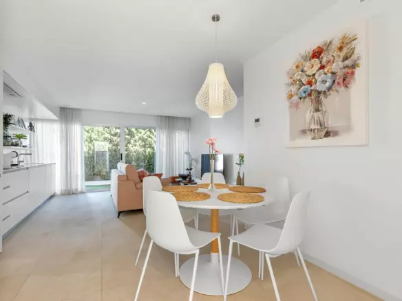 2-bedroom Apartment In Torrevieja, Spain (78 M²)