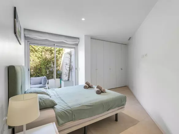 2-bedroom Apartment In Torrevieja, Spain (78 M²)