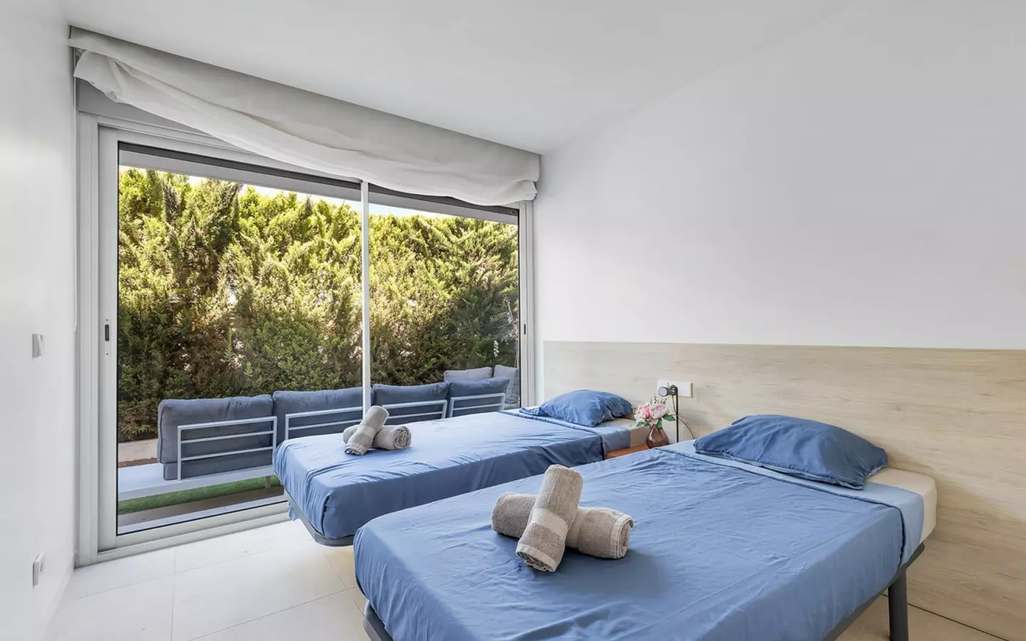 2-bedroom Apartment In Torrevieja, Spain (78 M²)