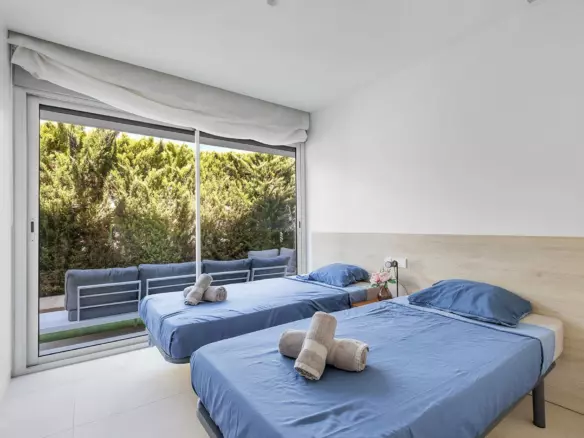 2-bedroom Apartment In Torrevieja, Spain (78 M²)