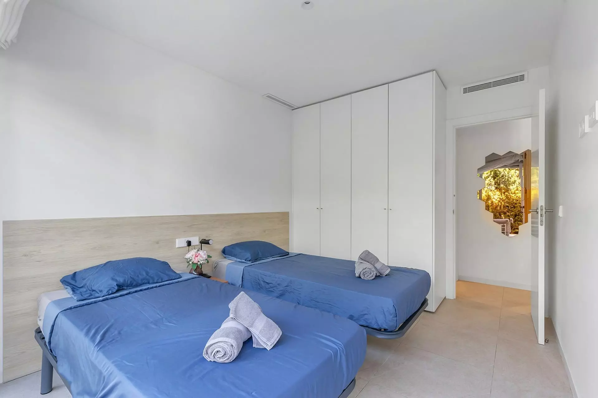 790983_xl-f8685a 2-bedroom Apartment In Torrevieja, Spain (78 M²)