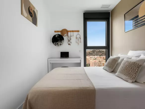 2-bedroom Apartment In Málaga, Spain (70 M²)