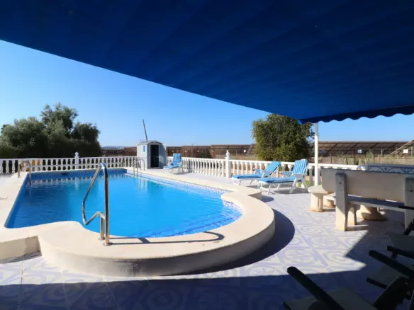3-bedroom Villa In Callosa De Segura, Spain (167 M²)