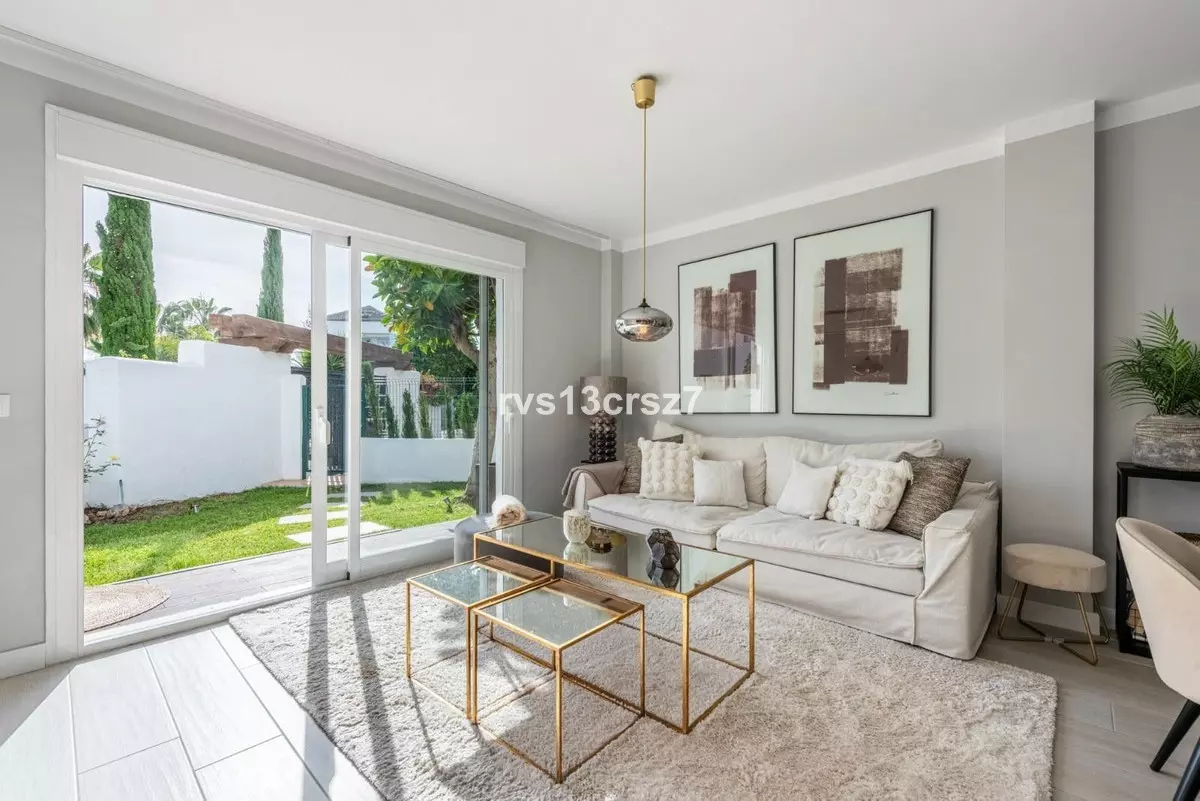4-bedroom Apartment In Marbella, Spain (112 M²)