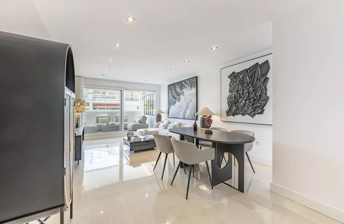 2-bedroom Apartment In Marbella, Spain (110 M²)
