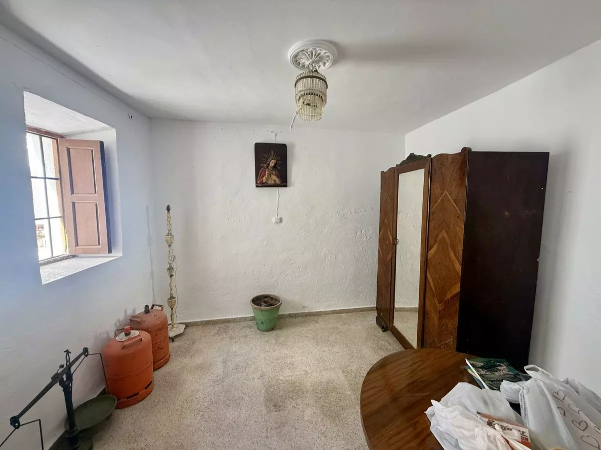 3-bedroom Town House In Frigiliana, Spain (102 M²)