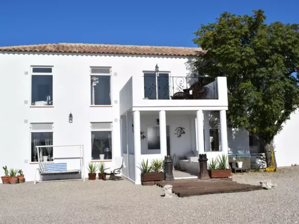 10-bedroom Country House In Ronda, Spain (1.238 M²)