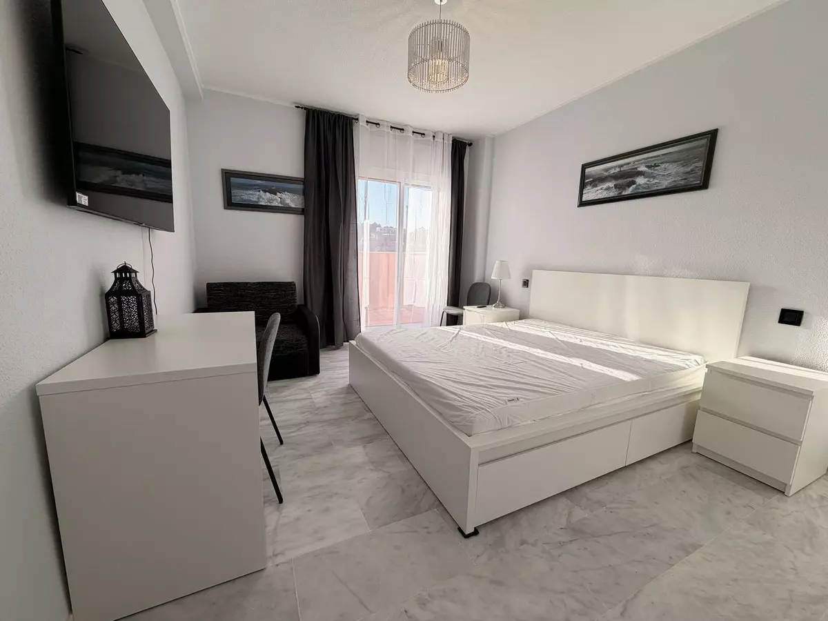 2-bedroom Apartment In Marbella, Spain (129 M²)