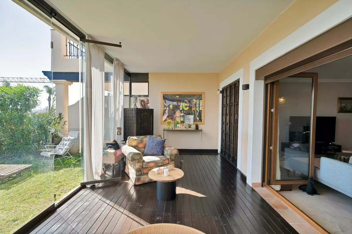 3-bedroom Town House In Estepona, Spain (165 M²)