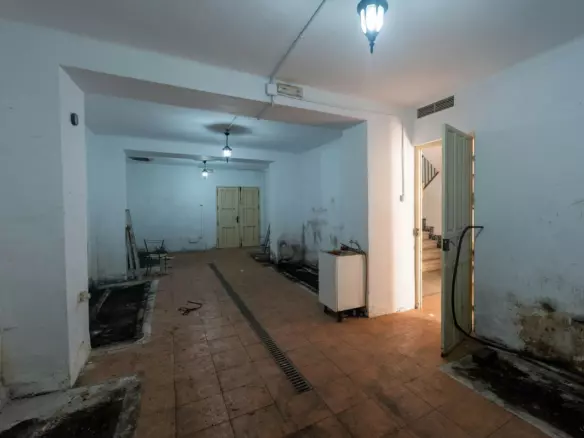 4-bedroom Town House In Colmenar, Spain (429 M²)