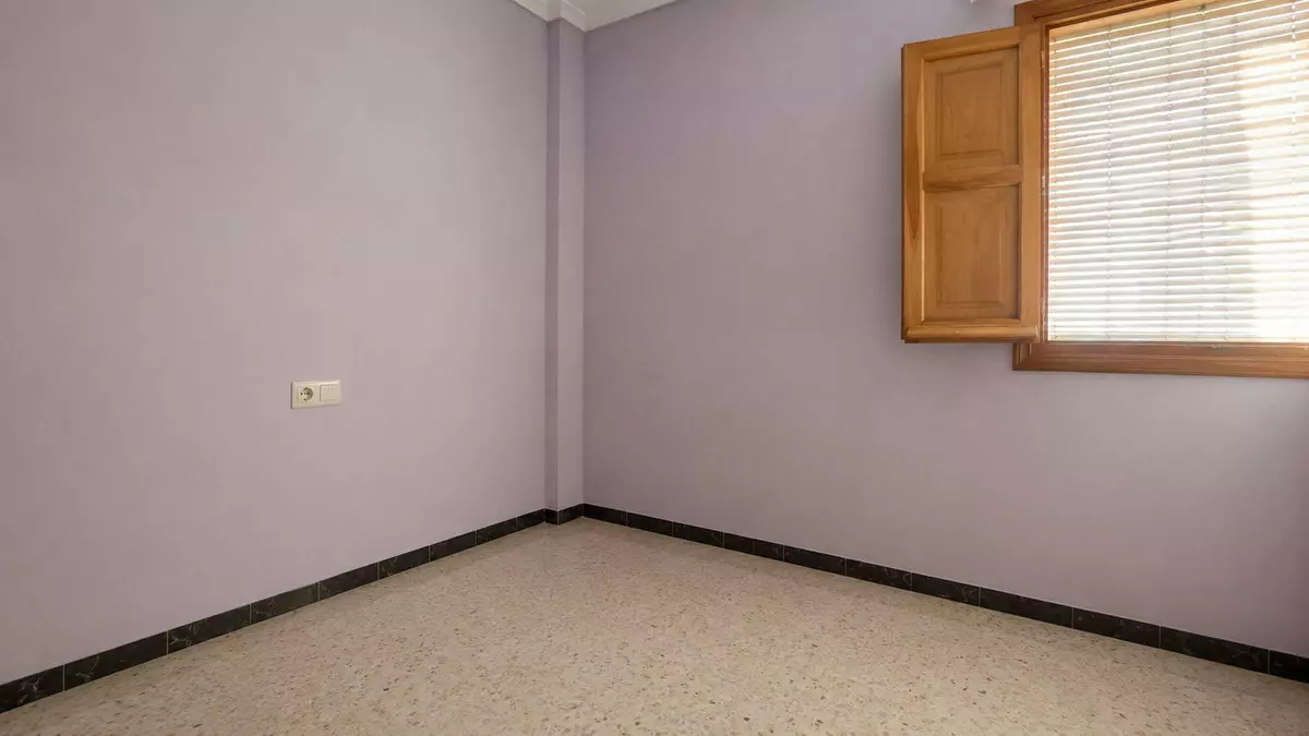 3-bedroom Apartment In Coín, Spain (73 M²)
