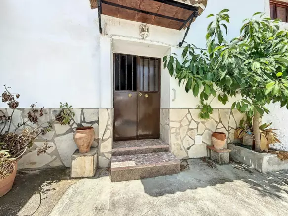 4-bedroom Villa In Comares, Spain (112 M²)