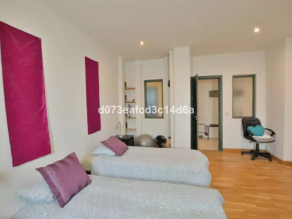 5-bedroom Villa In Ronda, Spain (512 M²)