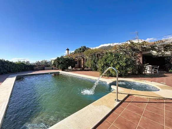 6-bedroom Villa In Periana, Spain (348 M²)