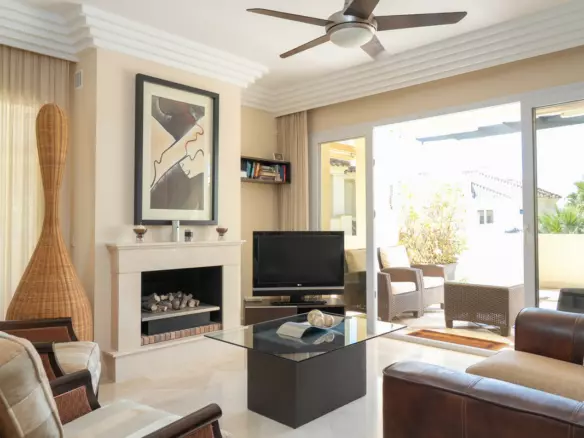 2-bedroom Apartment In Casares, Spain (153 M²)