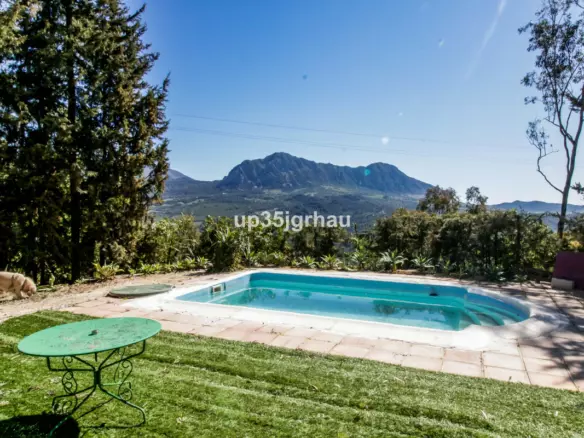 3-bedroom Villa In Gaucín, Spain (150 M²)