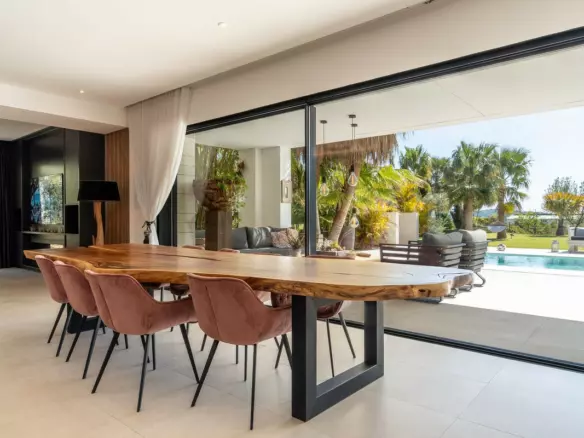 4-bedroom Villa In Mijas, Spain (538 M²)
