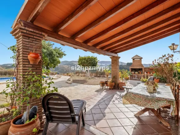 2-bedroom Villa In Benamocarra, Spain (84 M²)