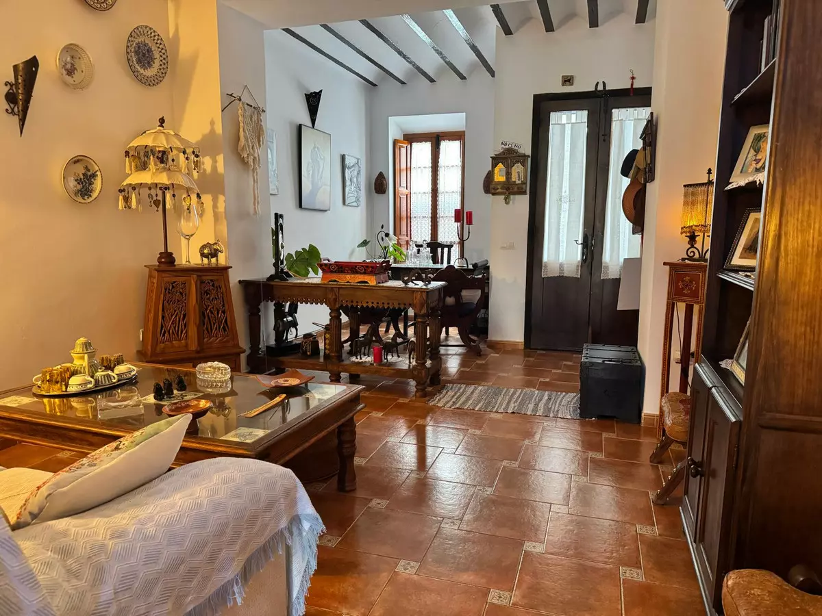 4-bedroom Town House In Álora, Spain (362 M²)