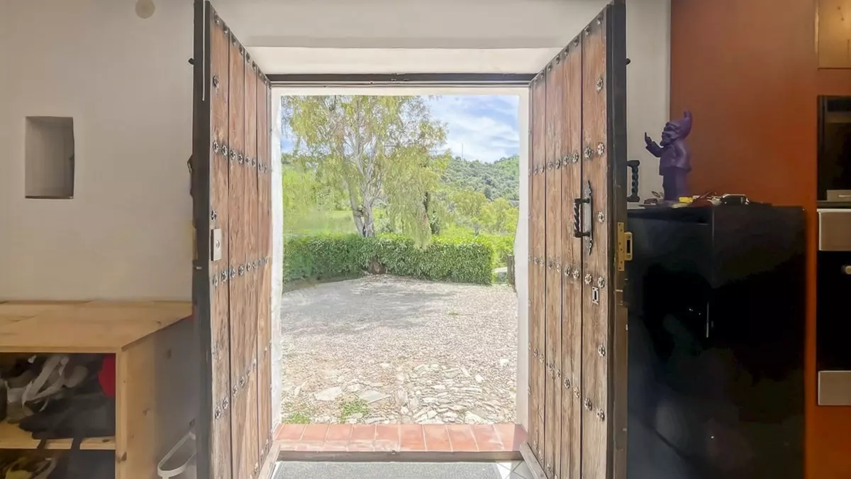 8-bedroom Country House In Casabermeja, Spain (440 M²)