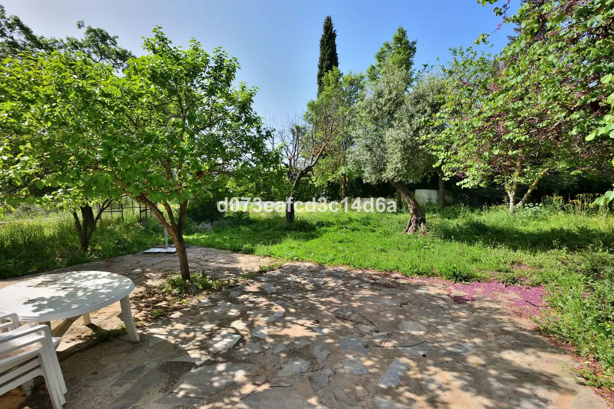 4-bedroom Villa In Ronda, Spain (158 M²)