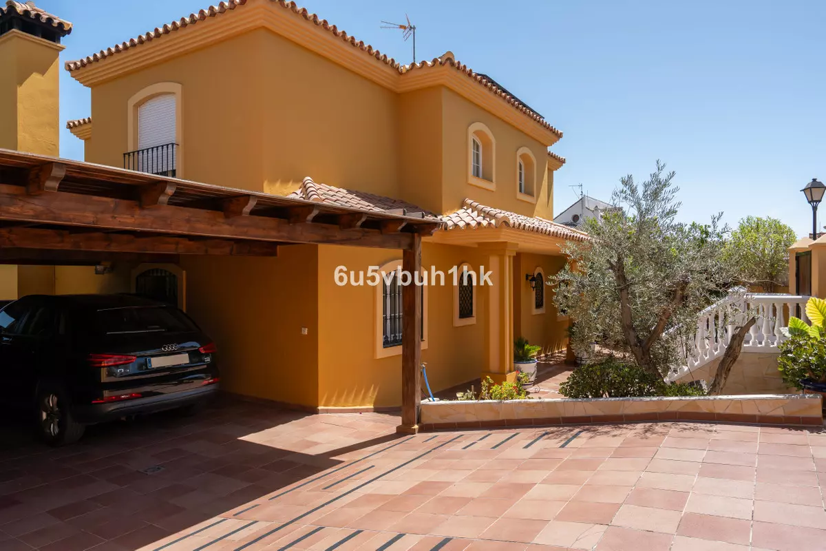 5-bedroom Villa In Mijas, Spain (382 M²)