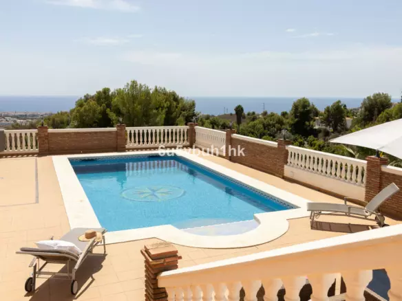 5-bedroom Villa In Frigiliana, Spain (400 M²)