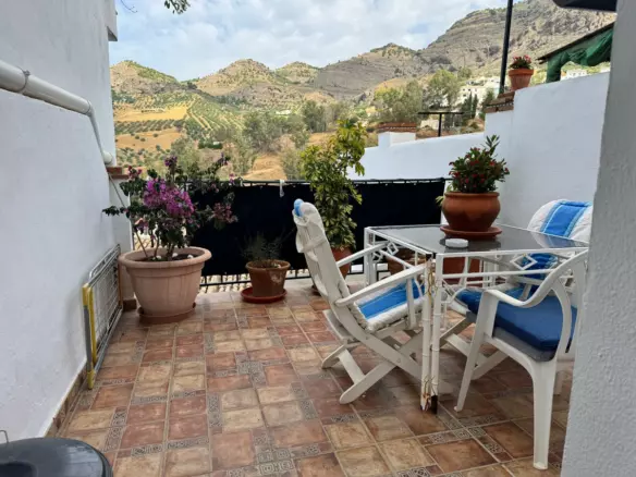 4-bedroom Town House In Álora, Spain (362 M²)