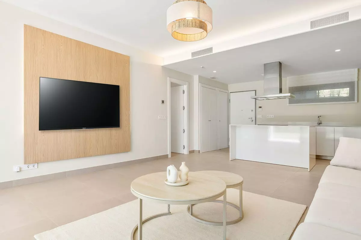 2-bedroom Apartment In Marbella, Spain (92 M²)