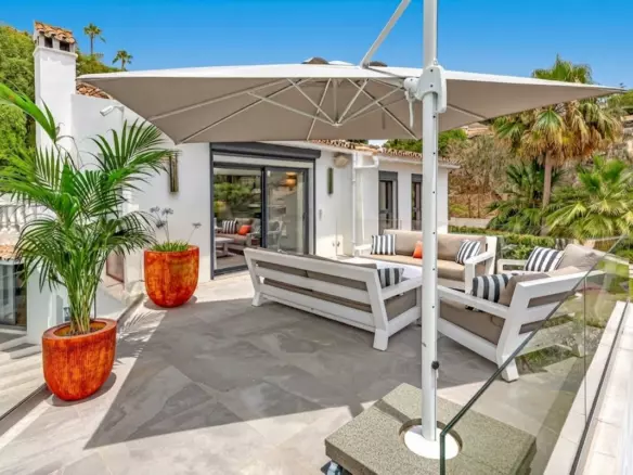 4-bedroom Villa In Marbella, Spain (253 M²)