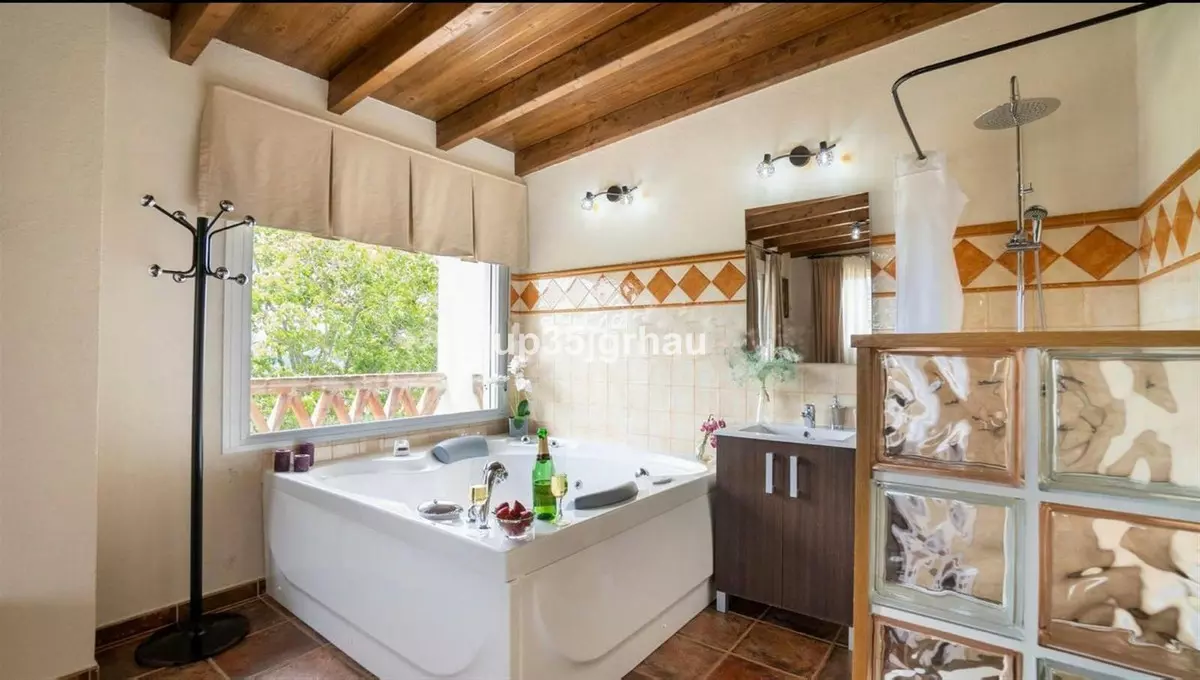 2-bedroom Villa In Benarrabá, Spain (110 M²)