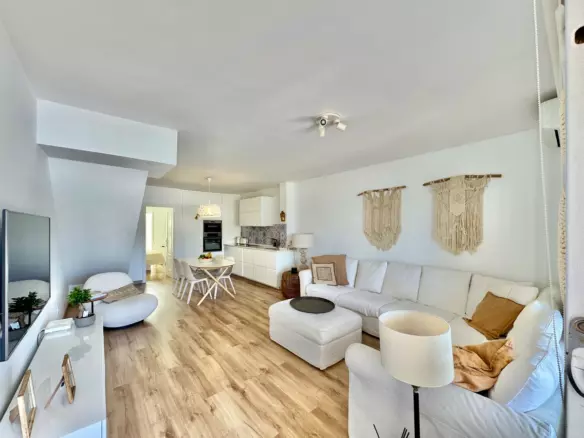 3-bedroom Apartment In San Javier, Spain (97 M²)