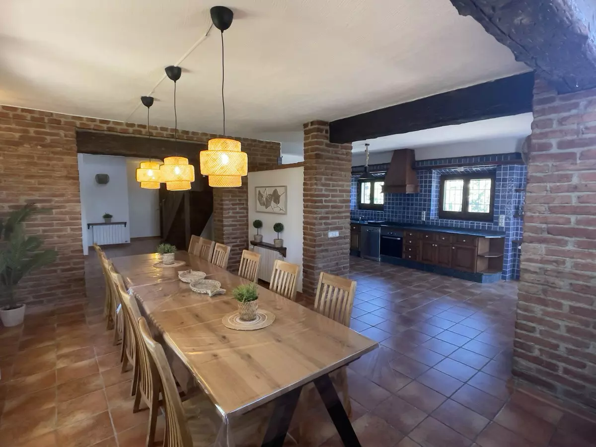 9-bedroom Villa In Frigiliana, Spain (485 M²)