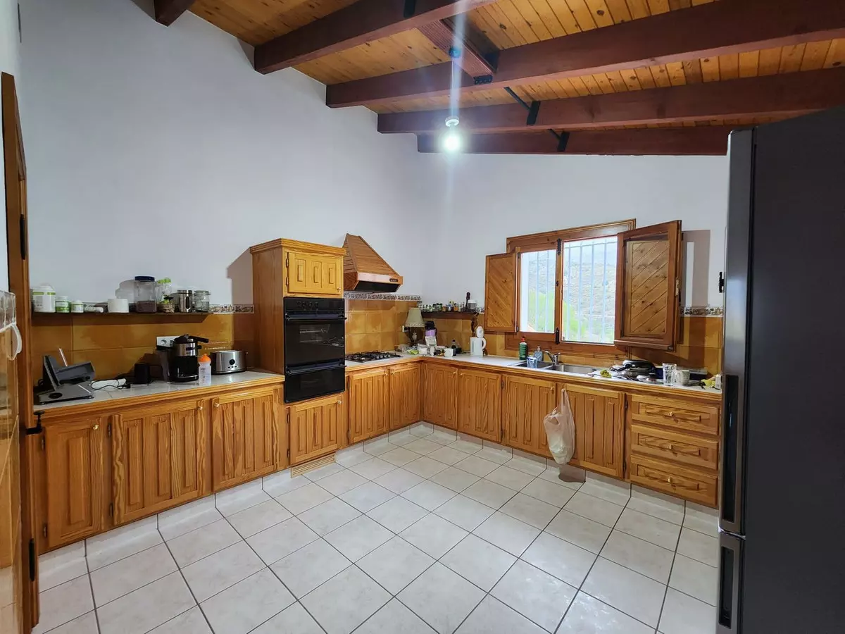 4-bedroom Country House In Sedella, Spain (411 M²)