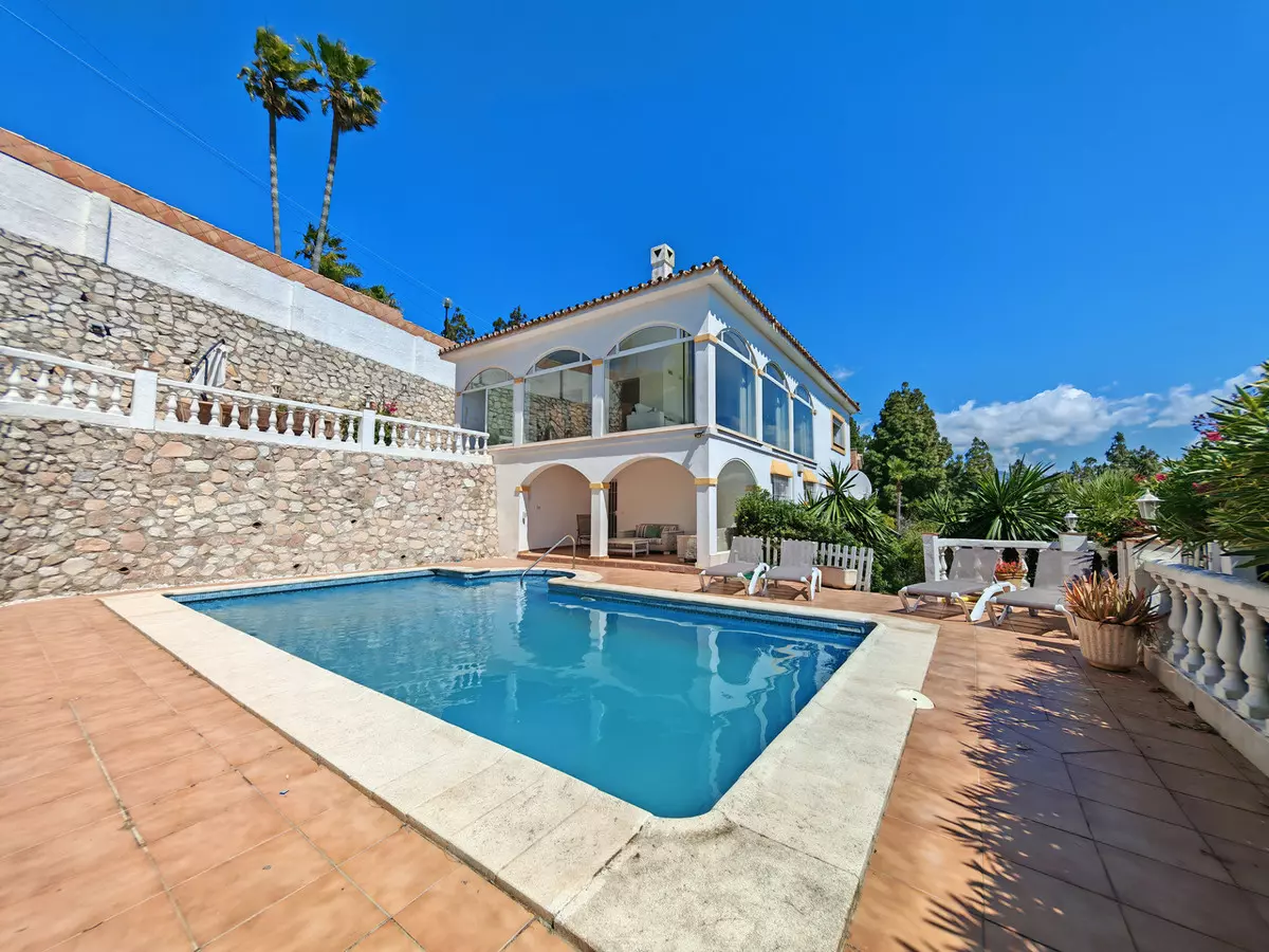 4-bedroom Villa In Mijas, Spain (267 M²)